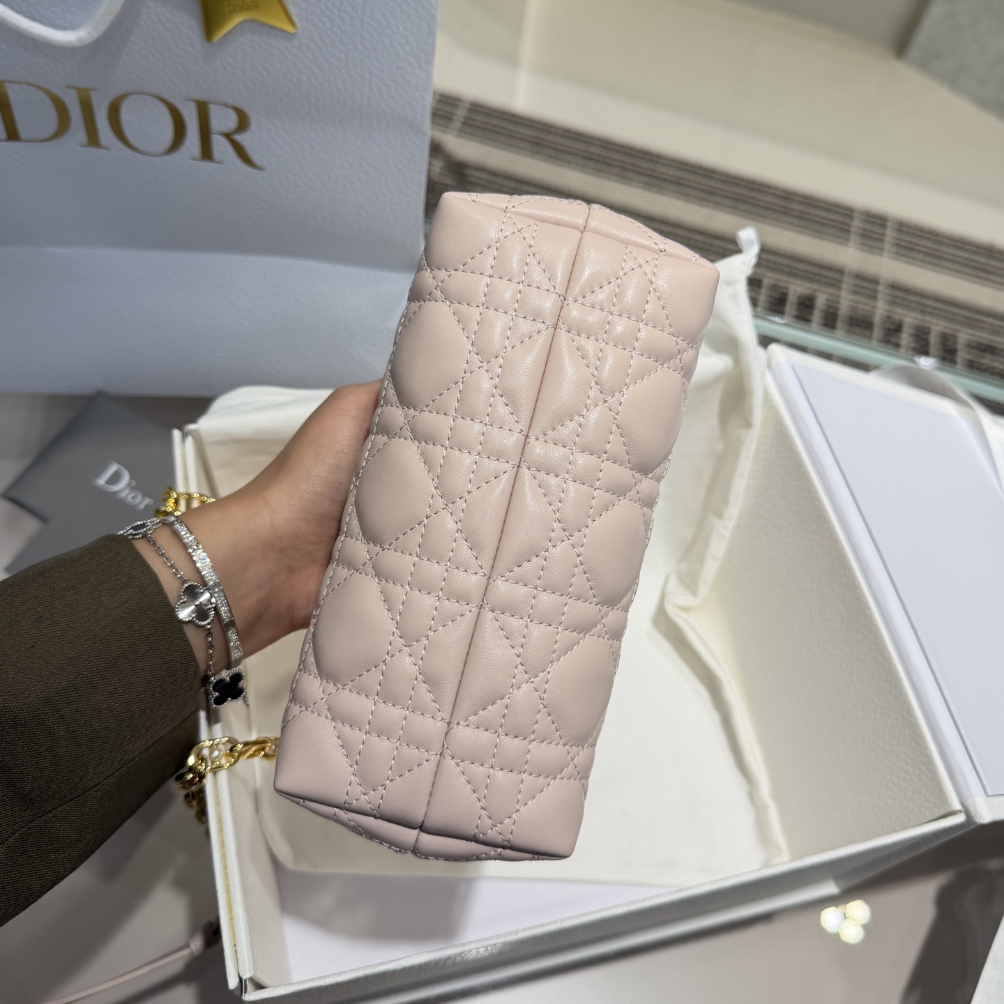 d3b3b0b8a9f31611059630214f2cd392_1772438383_4873.jpg d3b3b0b8a9f31611059630214f2cd392_1772438383_4873.jpg