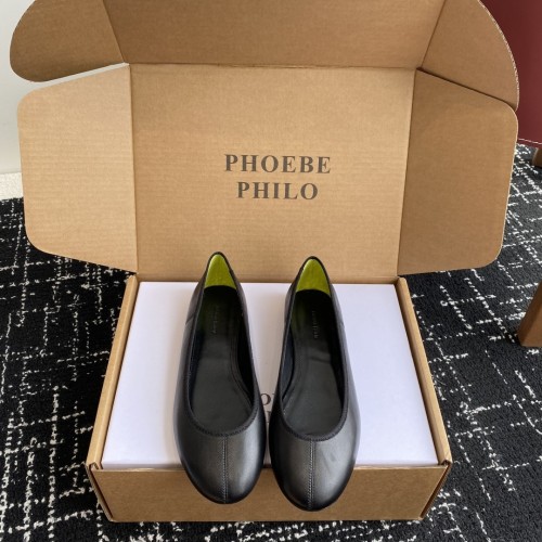 PHOEBE PHILO