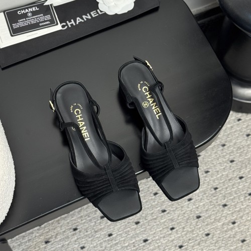 Chanel 샤넬 2025 봄-여름 프리-컬렉션 샌들 스웨이드 키드스킨  블랙