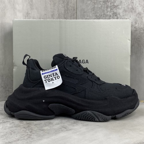 발렌시아가 Balenciaga Triple S
