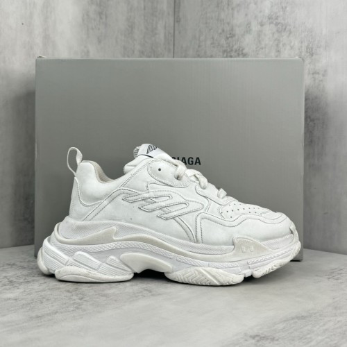 발렌시아가 Balenciaga Triple S