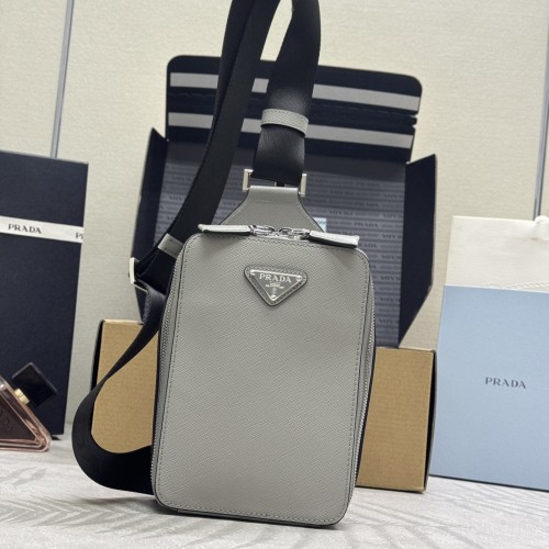프라다  Prada