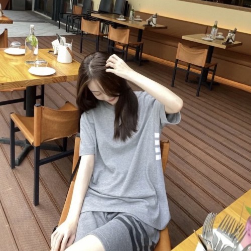 TB 톰브라운 반팔티