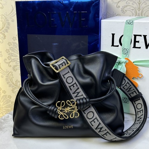 Loewe 로에베 Flamenco