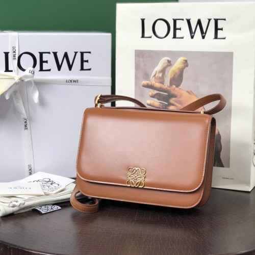 Loewe 로에베 Goya (Medium)