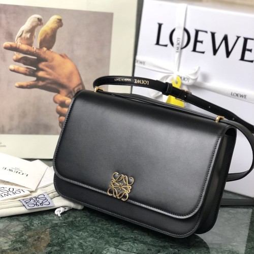 Loewe 로에베 Goya (Medium)