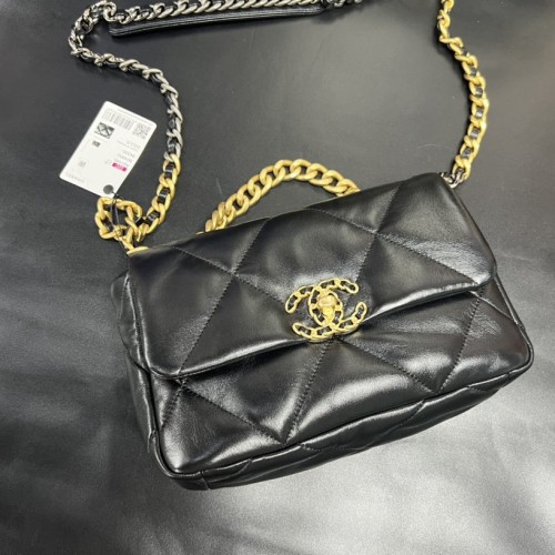 Chanel 샤넬 19백(Small)