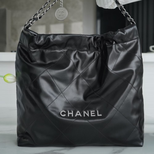 Chanel 샤넬 22Bag (Medium)