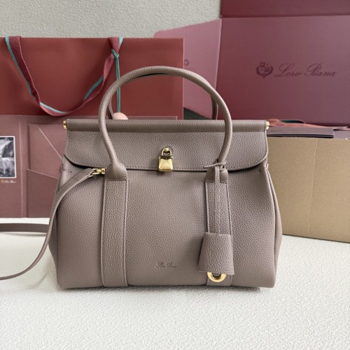 Loro piana 로로피아나 Loom L25(Small)
