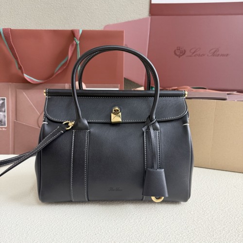 Loro piana 로로피아나 Loom L25(Small)