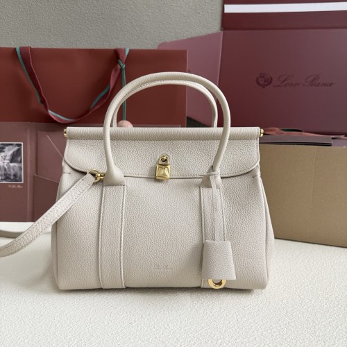 Loro piana 로로피아나 Loom L25(Small)
