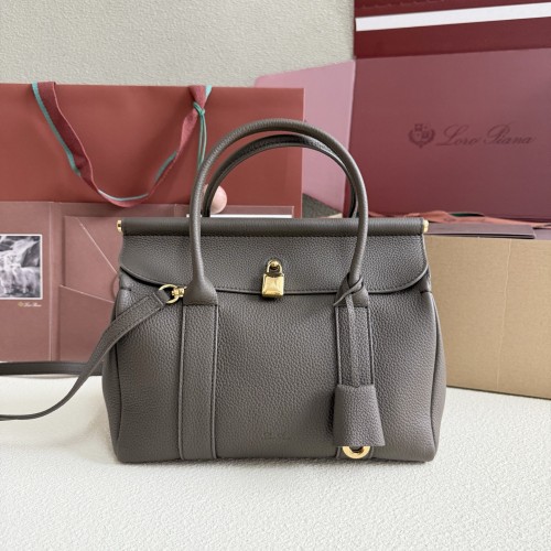 Loro piana 로로피아나 Loom L25(Small)