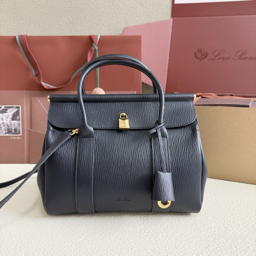 Loro piana 로로피아나 Loom L25(Small)