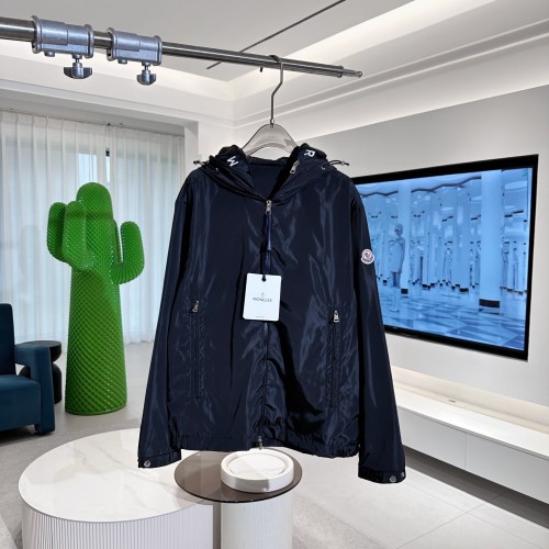 Moncler 몽클레어 Traversier 나일론 재킷