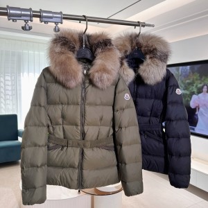 Moncler 몽클레어 Boed