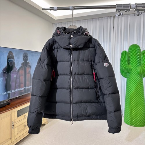 Moncler 몽클레어 Poirier