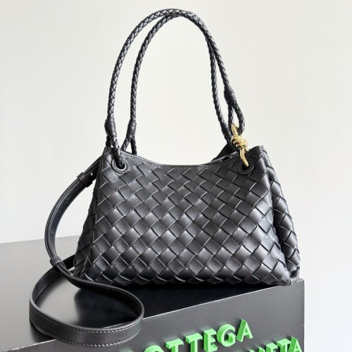BOTTEGA VENETA parachuta 보테가 베네타 (미듐사이즈)