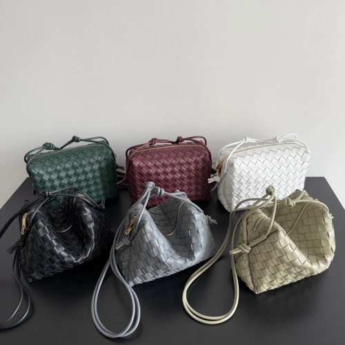 BOTTEGA VENETA Loop 보테가 베네타 카메라 백 (6 Color)