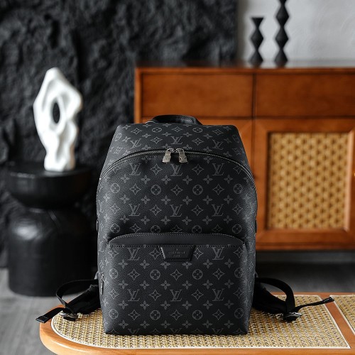 LV 루이비통 Discovery