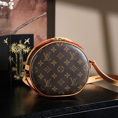 LV 루이비통 Boite Chapeau Souple