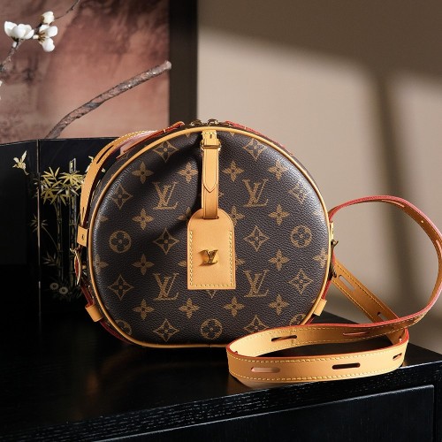 LV 루이비통 Boite Chapeau Souple (Large)