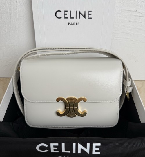 Celine 셀린느 TEEN TRIOMPHE