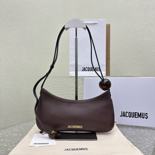 Jacquemus̶ Le Bisou