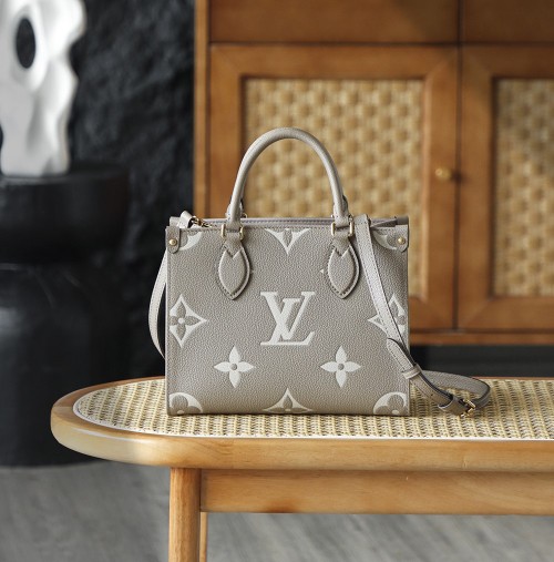LV 루이비통 On The Go (Small)