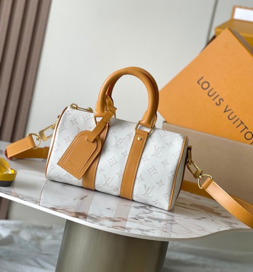 LV 루이비통 Keepall Bandouliere 25