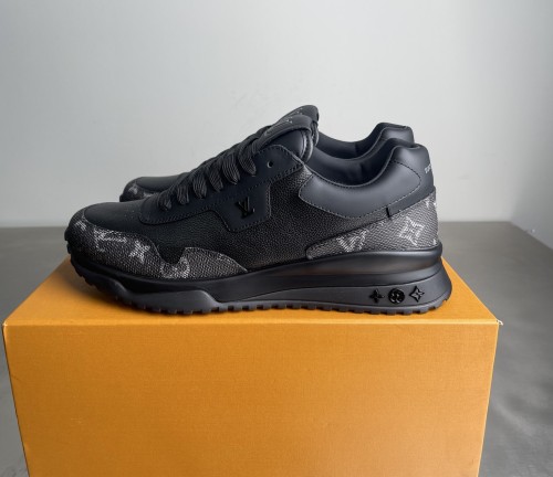 Louis Vuitton 루이비통 Run Away 스니커즈