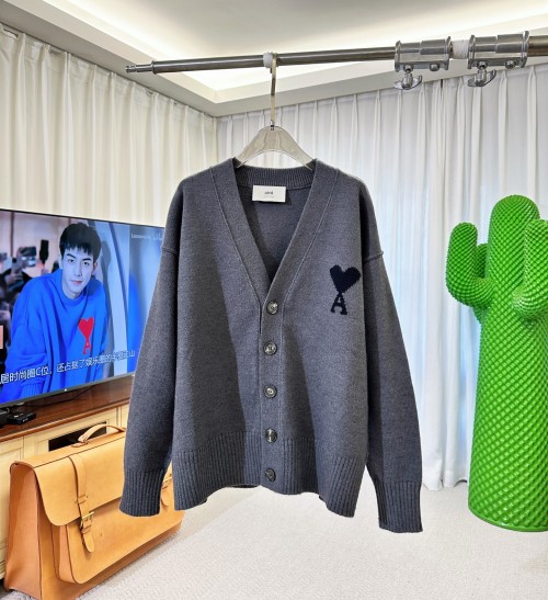 AMI 아미 하트 가디건