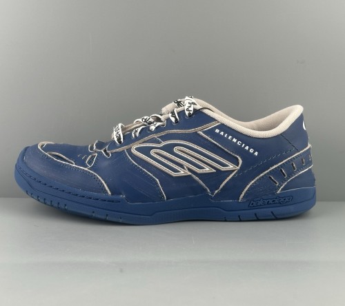 Balenciaga巴黎世家 HAMPTONS WORN-OUT