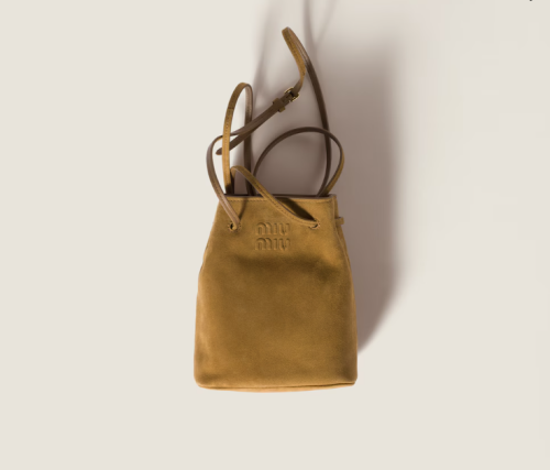 MiuMiu 미우미우 스웨이드 파우치