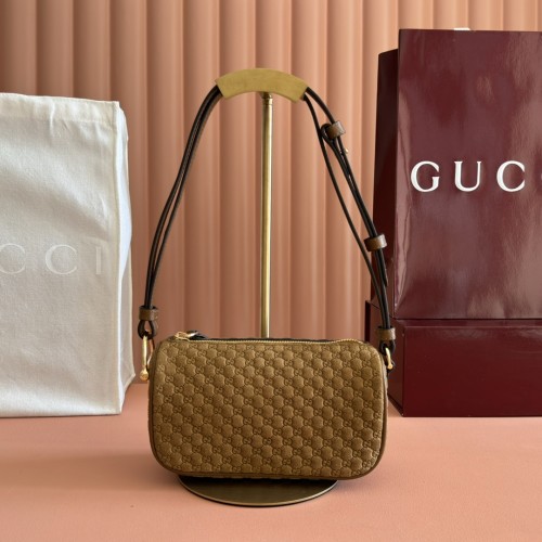 Gucci 구찌 Half Horsebit (Small)