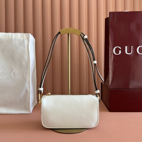 Gucci 구찌 Half Horsebit (Small)