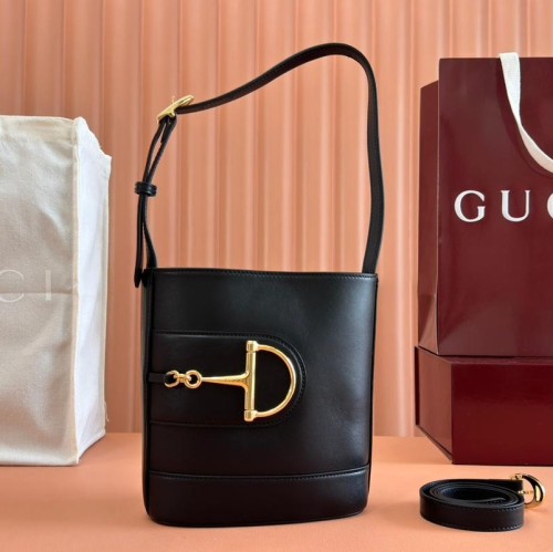 Gucci 구찌 73 물통백