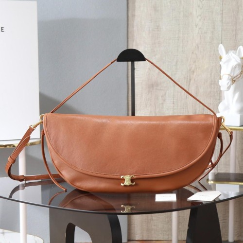 Celine 셀린느 Soft Triomphe Halfmoon