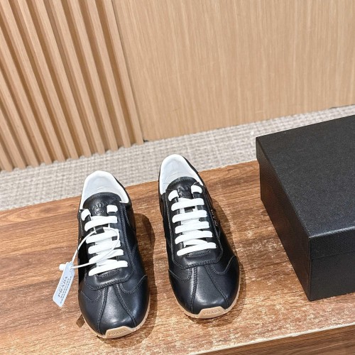 Prada 프라다 독일군 스니커즈