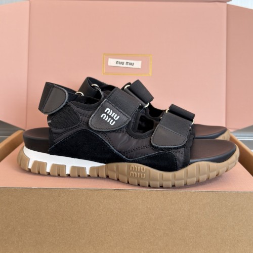 MiuMiu 미우미우 Tyre