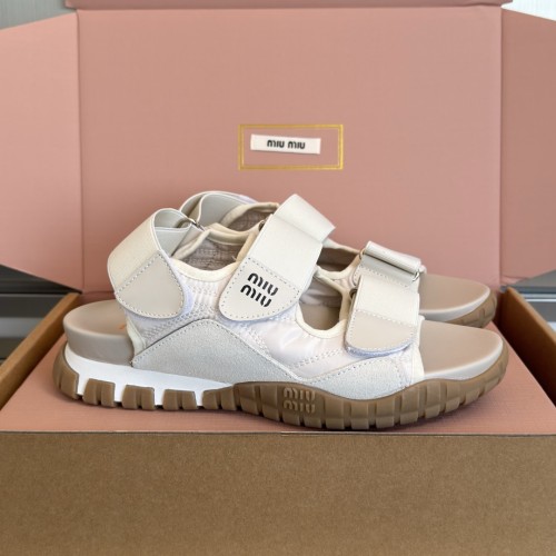 MiuMiu 미우미우 Tyre