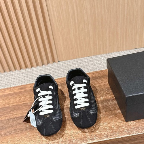 Prada 프라다 Montecarlo 독일군