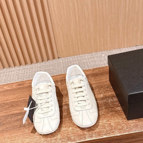 Prada 프라다 독일군 스니커즈