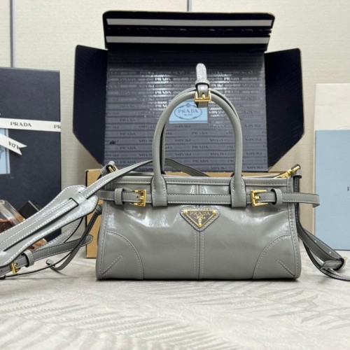 Prada 프라다 Bonnie