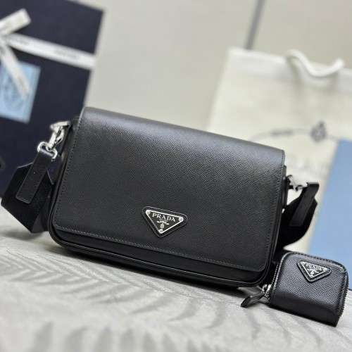 Prada 프라다 테수토 가죽 숄더백