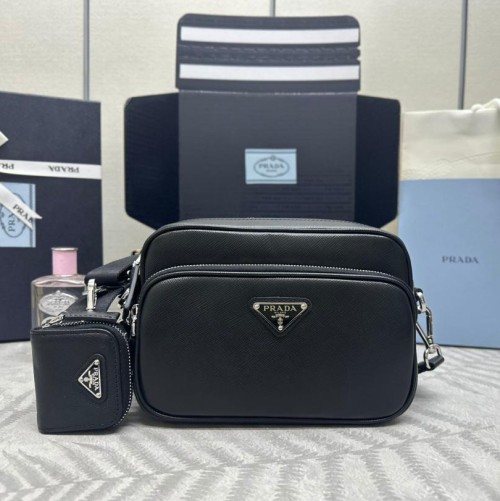 Prada 프라다 사피아노 가죽 숄더백