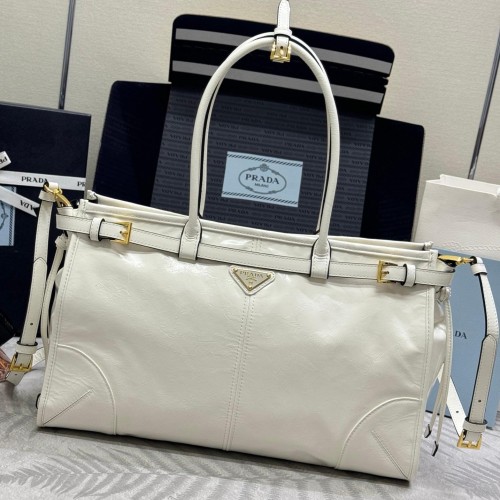 Prada 프라다 라지 가죽 핸드백 블랙