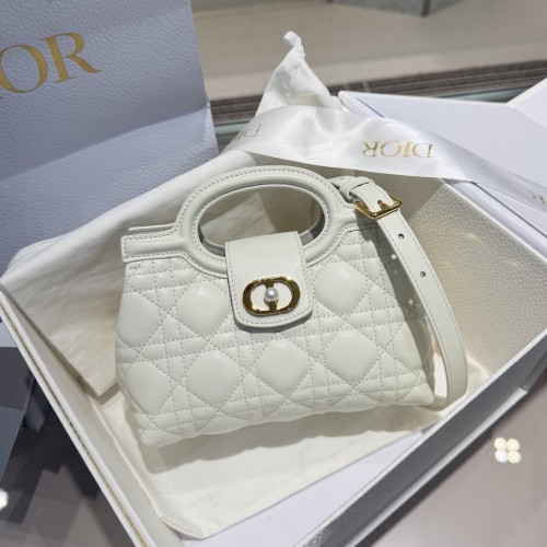 Dior 디올 Jolie 탑 핸들 미니 백