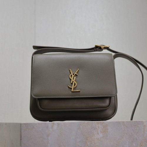 YSL 입생로랑 Niki Baby