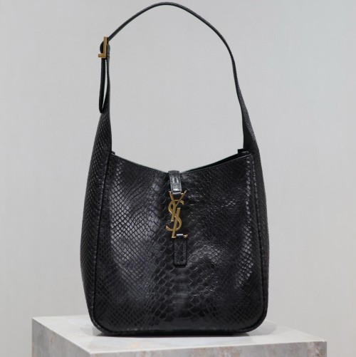 YSL 입생로랑 LE 5A7