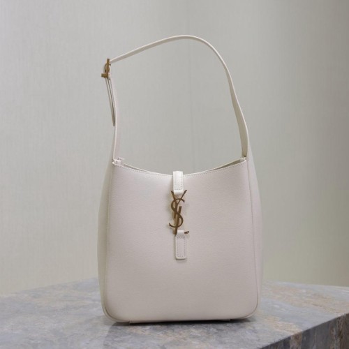 YSL 입생로랑 LE 5A7